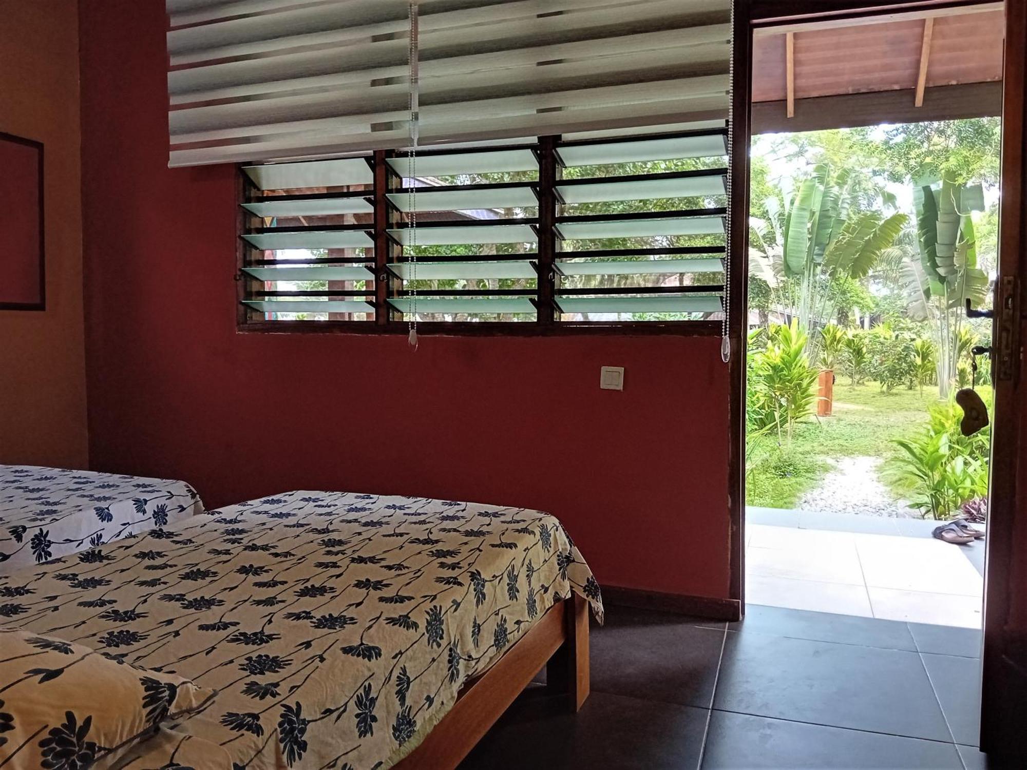 Ko-Sa Beach Resort Ltd Ampeni Luaran gambar