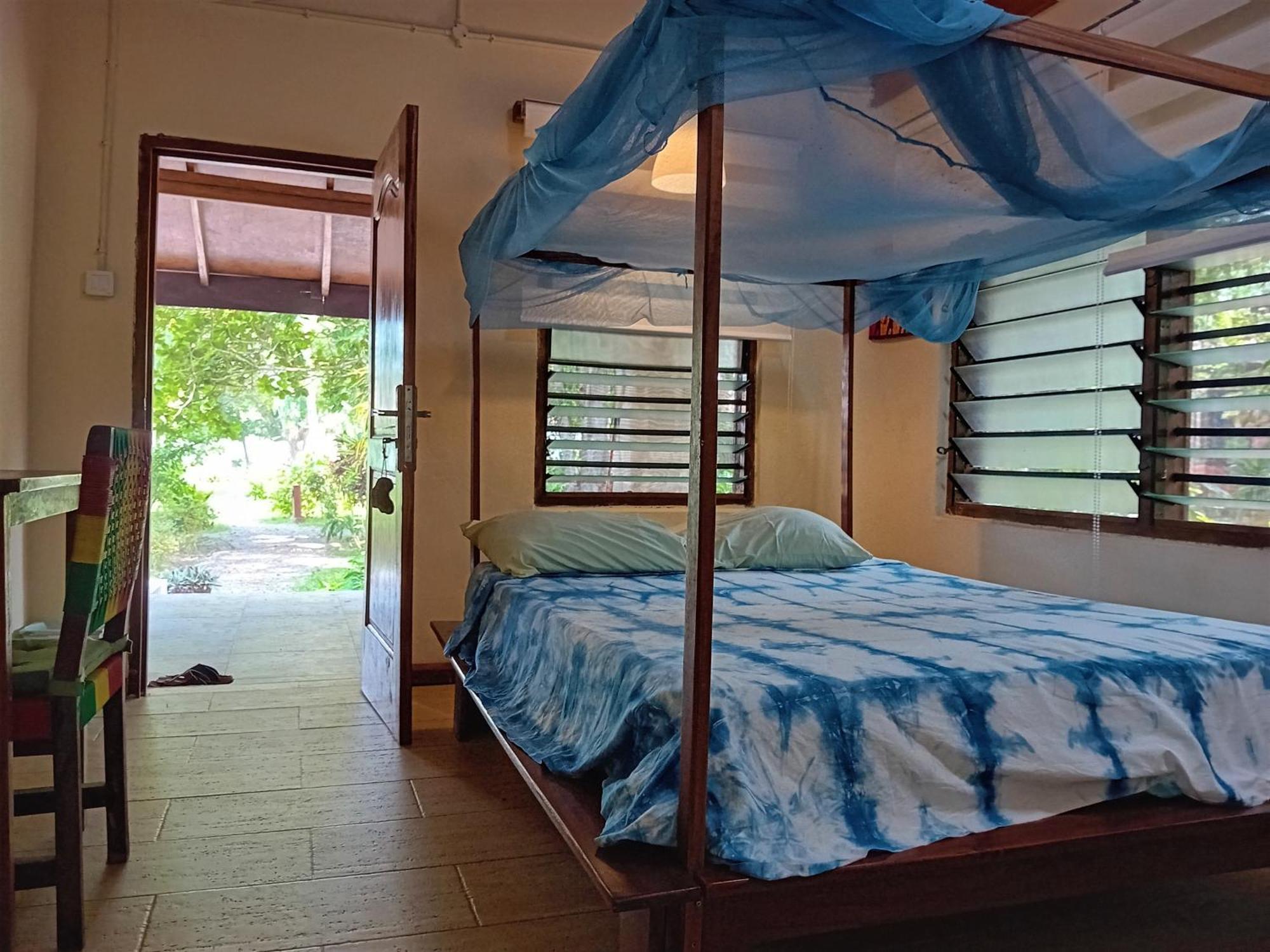 Ko-Sa Beach Resort Ltd Ampeni Luaran gambar
