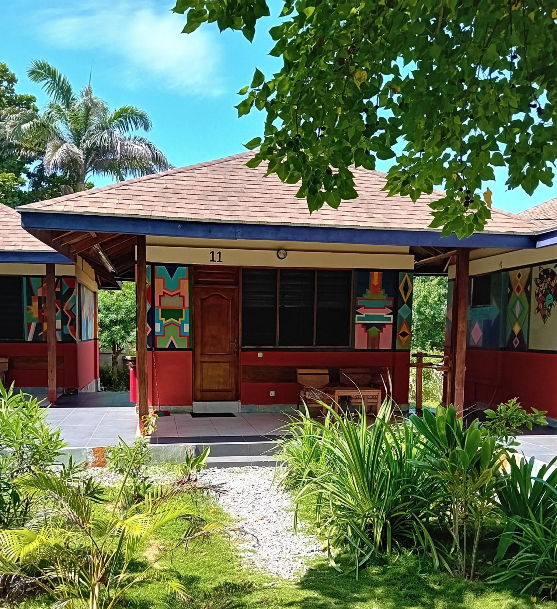 Ko-Sa Beach Resort Ltd Ampeni Luaran gambar