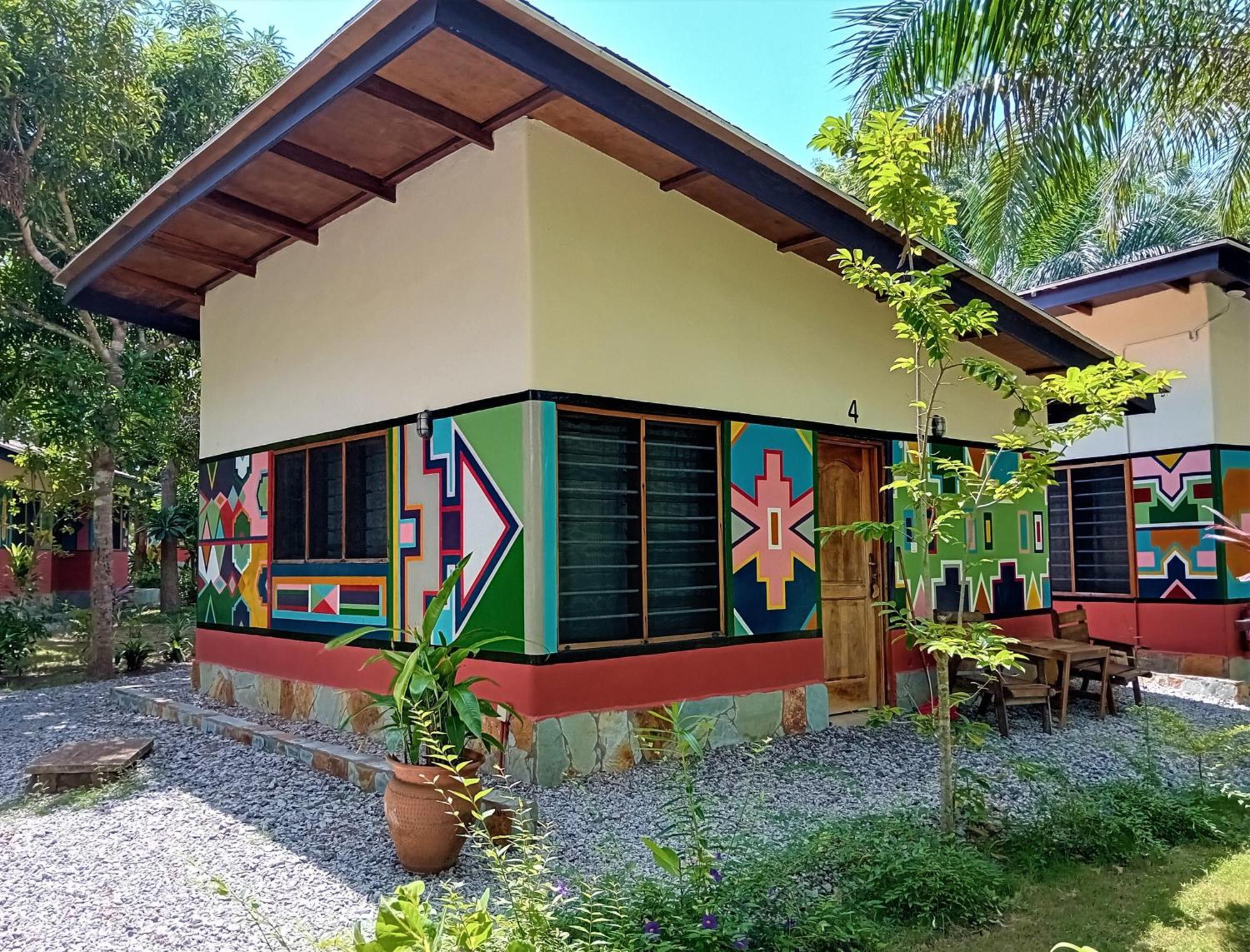 Ko-Sa Beach Resort Ltd Ampeni Luaran gambar
