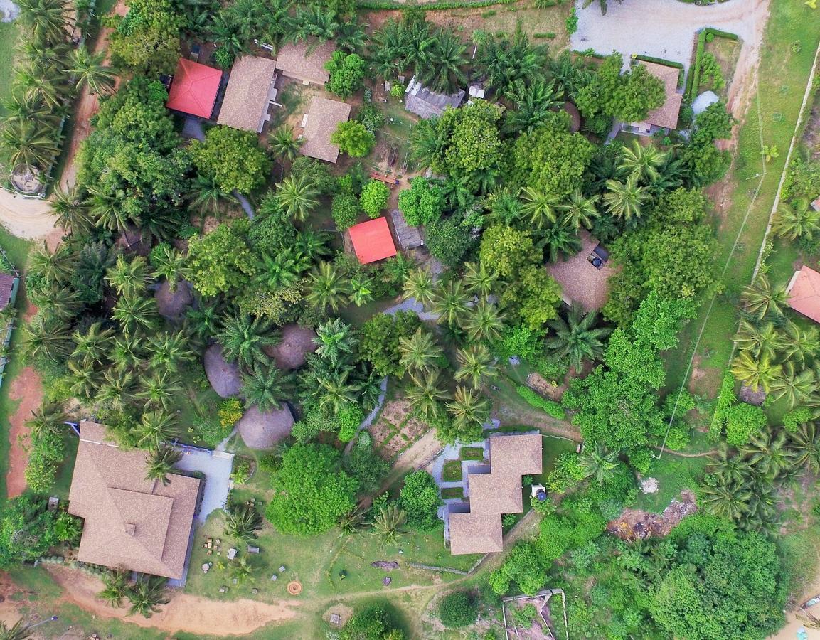 Ko-Sa Beach Resort Ltd Ampeni Luaran gambar